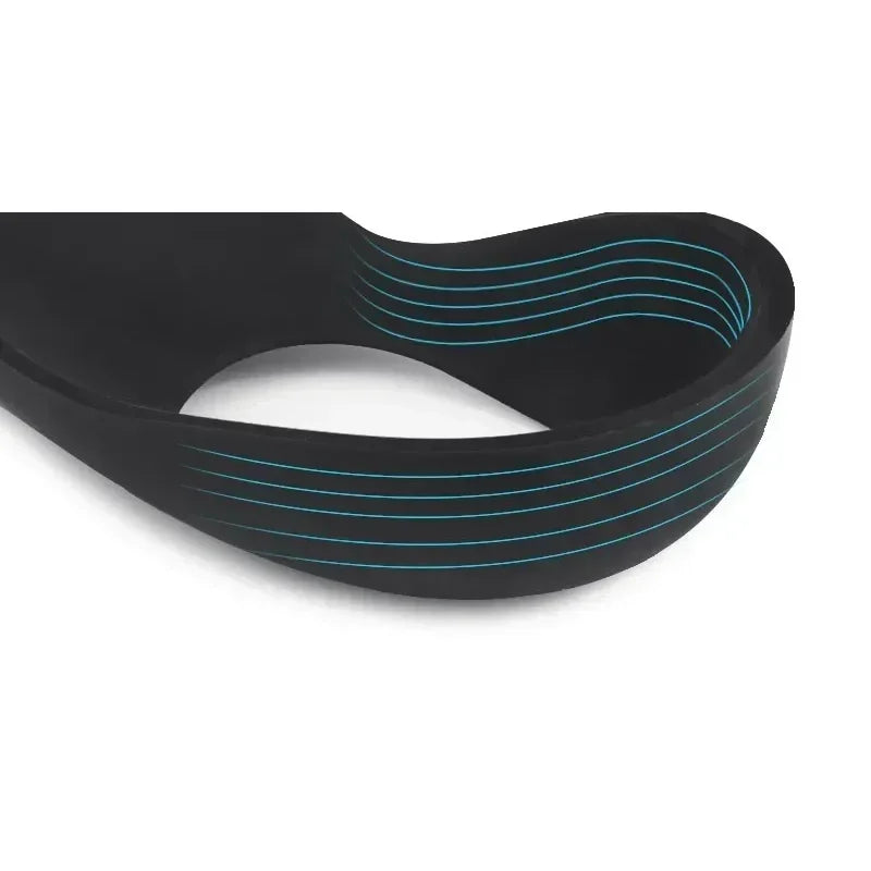 Close-up of the insole’s contoured heel surround and open heel